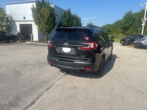 Used 2024 Subaru Ascent Onyx Edition Limited AWD/4WD image 9