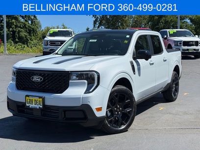 New 2025 Ford Maverick Lariat w/ Black Appearance Package