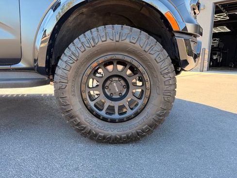 Used 2025 Ford Ranger Raptor AWD/4WD image 6