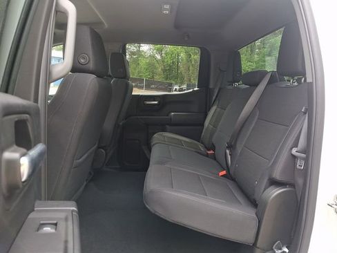 Used 2025 Chevrolet Silverado 1500 Custom image 12