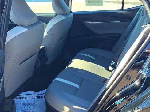 Certified 2025 Toyota Camry SE image 21