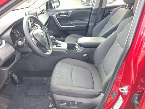 Used 2025 Toyota RAV4 XLE w/ Convenience Package FWD image 12