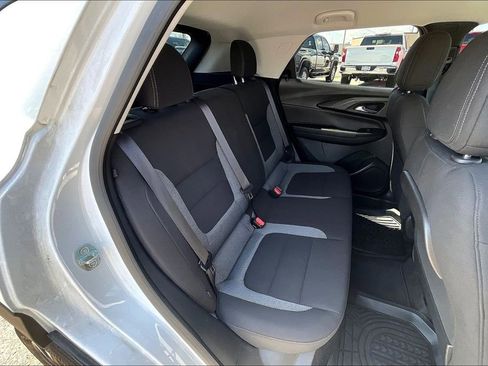 Used 2023 Chevrolet TrailBlazer LT image 27