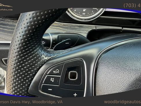 Used 2017 Mercedes-Benz E 300 image 17