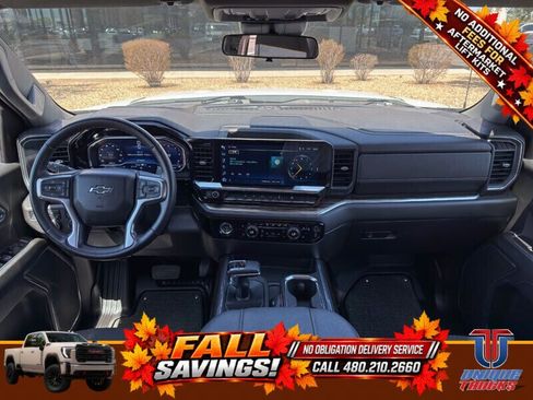 Used 2023 Chevrolet Silverado 1500 RST w/ Redline Edition AWD/4WD image 31