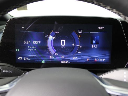 Used 2024 Chevrolet Equinox EV LT image 14