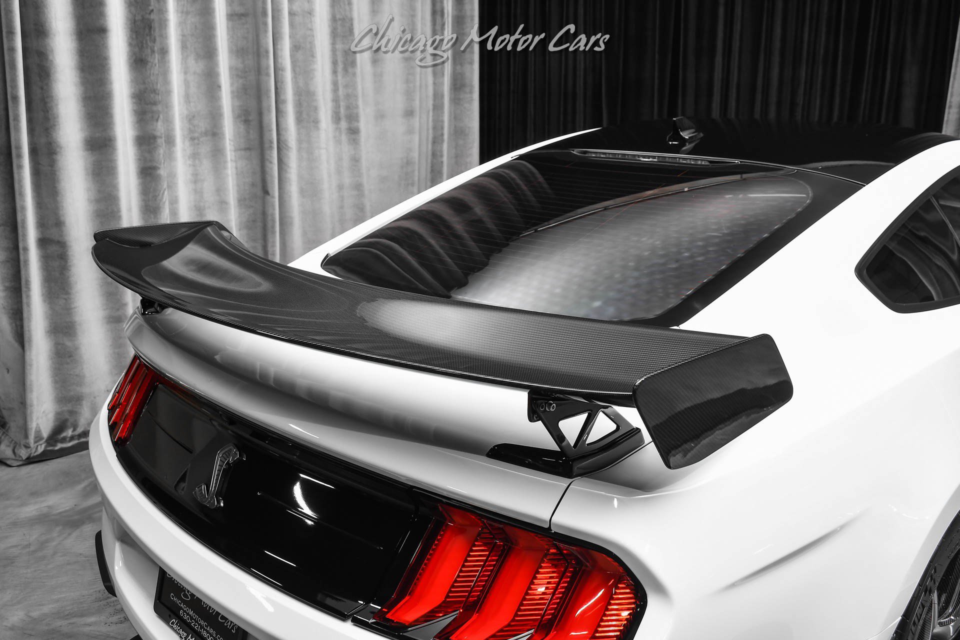Used 2022 Ford Mustang Shelby GT500 w/ Carbon Fiber Track Pack RWD image 52