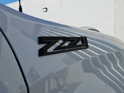 Used 2021 Chevrolet Silverado 1500 RST w/ All Star Edition Plus AWD/4WD image 10