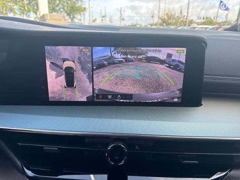 Certified 2025 Nissan Murano SL w/ Cargo Package image 19