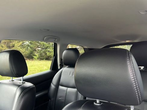 Used 2018 Nissan Pathfinder SL w/ Cargo Package image 9