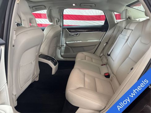 Used 2018 Volvo S90 T6 Momentum w/ Convenience Package AWD/4WD image 10