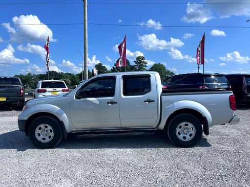 Used 2018 Nissan Frontier S image 19