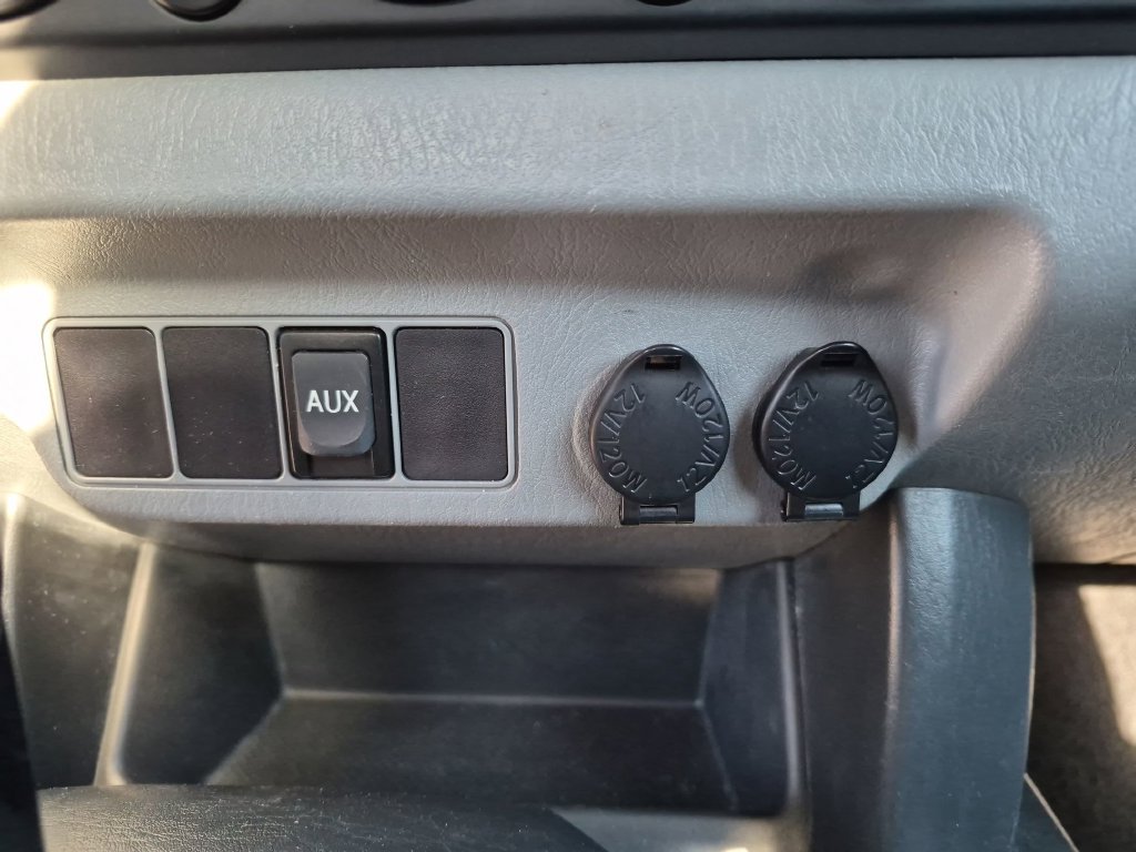 Used 2012 Toyota Tacoma 2WD Regular Cab image 19