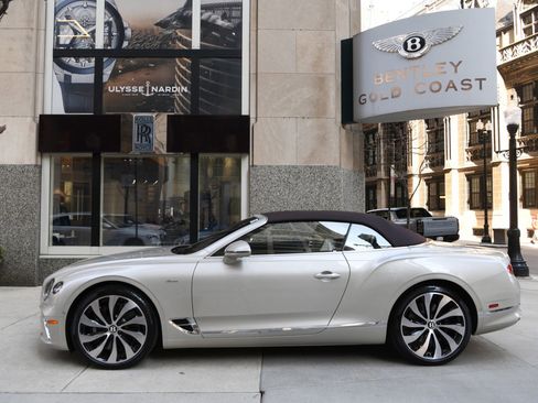Used 2024 Bentley Continental GT image 23