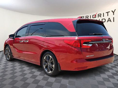 Used 2022 Honda Odyssey Elite image 6