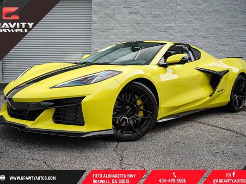 Used 2023 Chevrolet Corvette Z06 w/ LPO, Roadside Safety Package RWD image 1