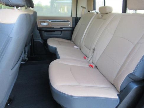 Used 2020 RAM 3500 Big Horn w/ Level 2 Equipment Group image 29