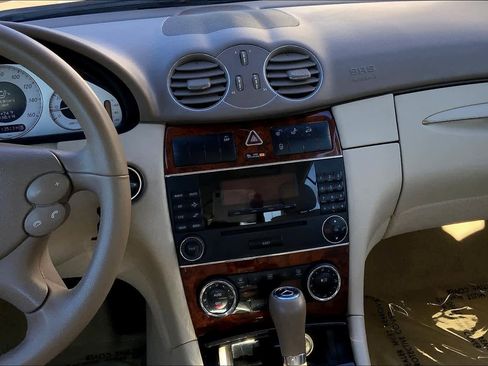 Used 2006 Mercedes-Benz CLK 500 Coupe image 6