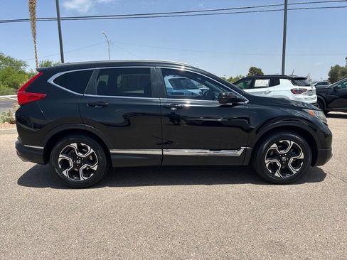 Used 2017 Honda CR-V Touring image 6