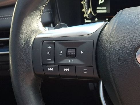 Used 2023 INFINITI QX60 Luxe FWD image 21