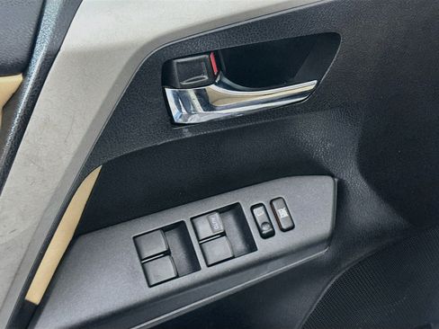Used 2016 Toyota RAV4 XLE FWD image 15
