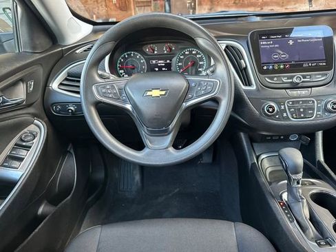 Used 2024 Chevrolet Malibu LT image 14