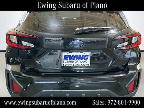 Used 2026 Subaru Crosstrek 2.5i Premium AWD/4WD image 6