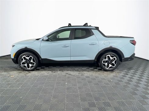 Used 2023 Hyundai Santa Cruz Limited image 3