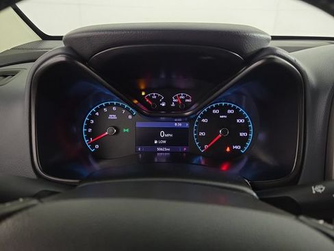 Certified 2022 Chevrolet Colorado Z71 w/ LPO, Tonneau and Step Package AWD/4WD image 18