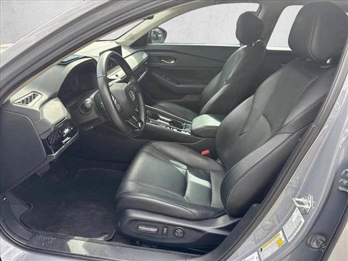 Used 2023 Honda Accord EX-L image 9