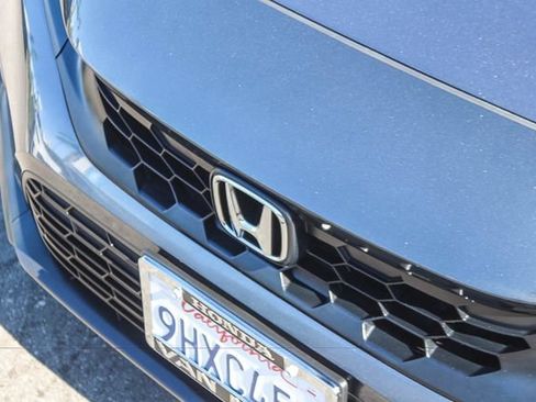 Used 2023 Honda Civic EX-L image 14