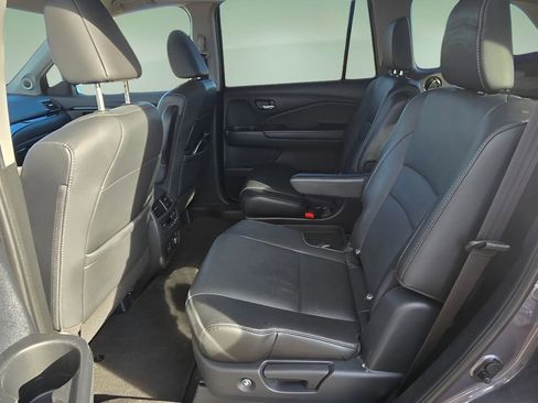 Used 2020 Honda Pilot Elite image 14