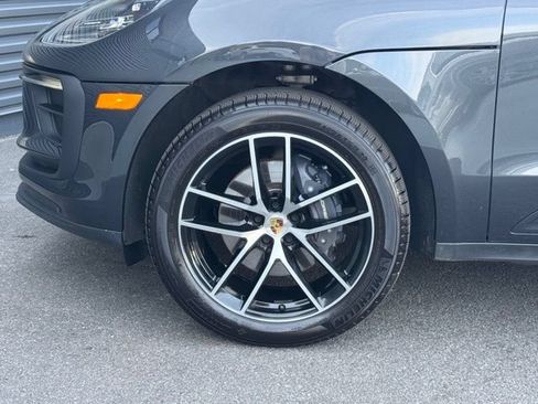 Certified 2026 Porsche Macan AWD/4WD image 11