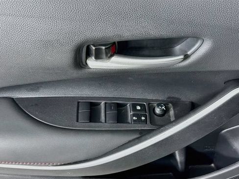 Certified 2024 Toyota Corolla SE FWD image 19