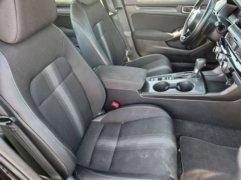 Used 2025 Honda Civic Sport image 30