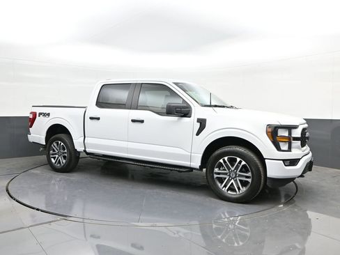 Used 2023 Ford F150 XL w/ STX Appearance Package AWD/4WD image 17