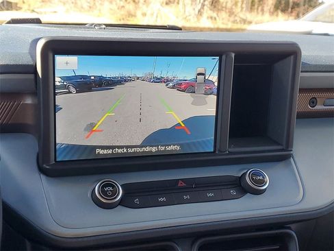 Used 2022 Ford Maverick Lariat w/ Lariat Luxury Package image 23