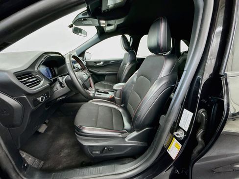 Used 2025 Ford Escape ST-Line FWD image 13