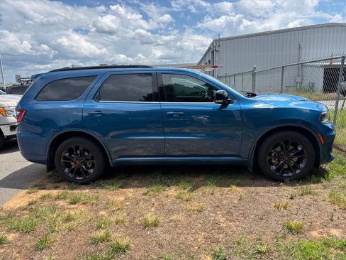 Used 2023 Dodge Durango GT RWD image 6