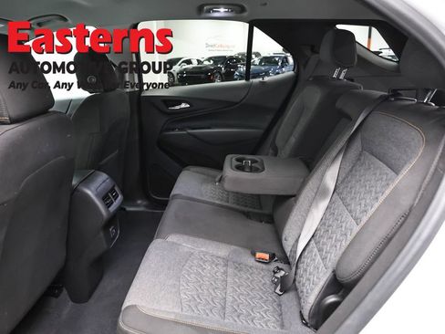 Used 2022 Chevrolet Equinox LT FWD image 20