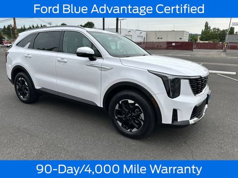 Used 2024 Kia Sorento S AWD/4WD image 10