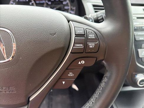 Used 2018 Acura RDX AWD image 16