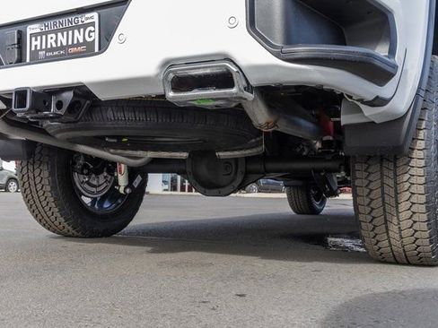 New 2026 GMC Sierra 1500 AT4 w/ AT4 Premium Package image 24