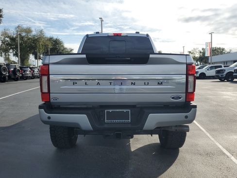 Certified 2021 Ford F250 Platinum w/ FX4 Off-Road Package image 8