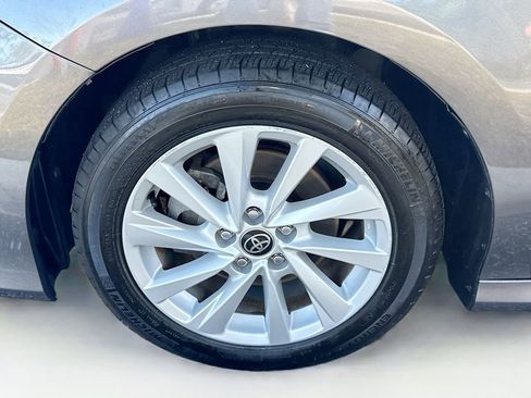 Used 2022 Toyota Camry LE image 30