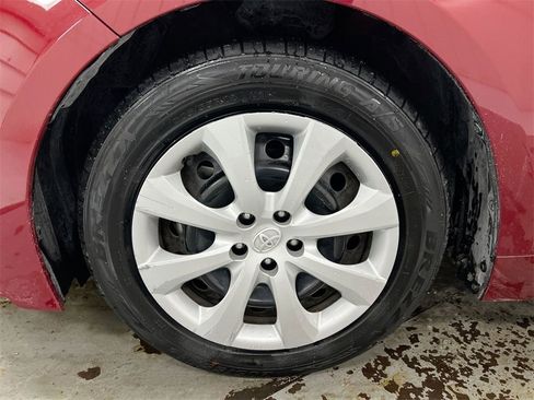 Used 2023 Toyota Corolla LE image 26