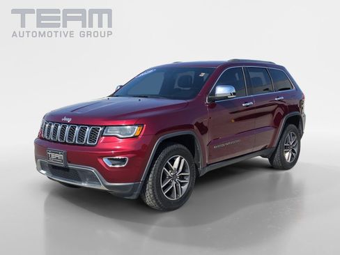 Used 2019 Jeep Grand Cherokee Limited w/ Luxury Group II image 3