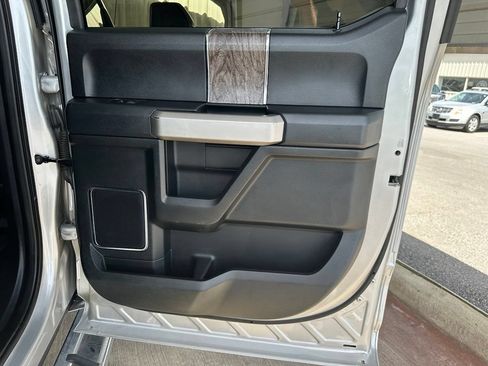 Used 2019 Ford F350 Lariat w/ Lariat Ultimate Package AWD/4WD image 33