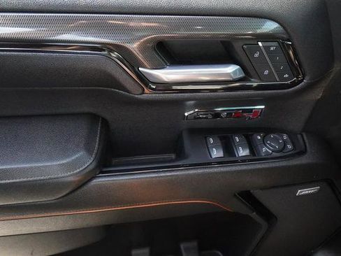 Used 2023 GMC Sierra 1500 AT4 w/ Technology Package AWD/4WD image 22