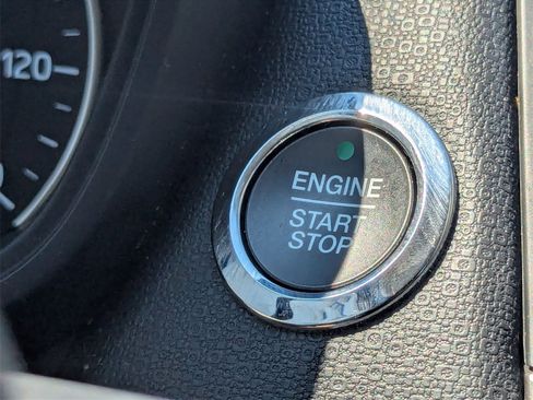 Used 2022 Ford EcoSport SE w/ SE Convenience Package image 20